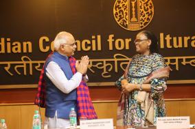 केन्या के मुख्य न्यायाधीश सुश्री सीजे मार्था कूम के नेतृत्व में केन्या के सर्वोच्च न्यायालय के न्यायाधीशों के 6 सदस्यीय प्रतिनिधिमंडल ने नई दिल्ली में आईसीसीआर मुख्यालय का दौरा किया। उनका स्वागत आईसीसीआर के अध्यक्ष डॉ. विनय सहस्रबुद्धे और महानिदेशक, आईसीसीआर, श्री कुमार तुहिन
