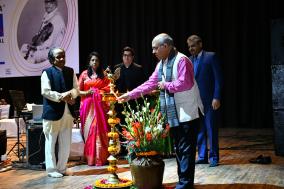 Inauguration of the Concert by Shri Akhilesh Mishra (Director, ICCR), Dr. L. Subramaniam, Ms. Kavita Krishnamurti & Director of Castile and Leon Symphony Orchestra on 4 January 2020 at Siri Fort Auditorium-I, New Delhi