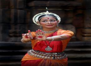 "Divyanubhuti "experience of the divine" in Sri lanka, Oddisi dance group led by Ms. Moumita Ghosh  to give cultural performances on the occasion of for Azadi Ka Amrit Mohatsav  coinciding with India’s Republic Day Celebration and Sri Lankan Independence Day from 26 January – 05 February 2022